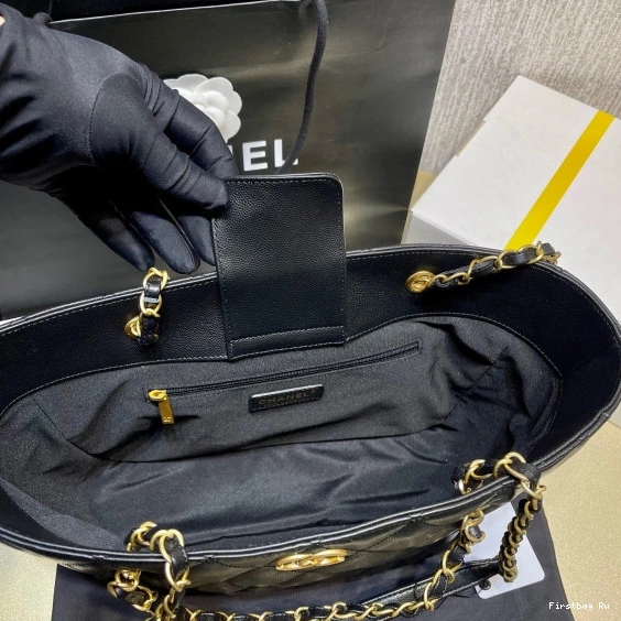First Bag Ru CHANEL BAG SHOPPING 0823